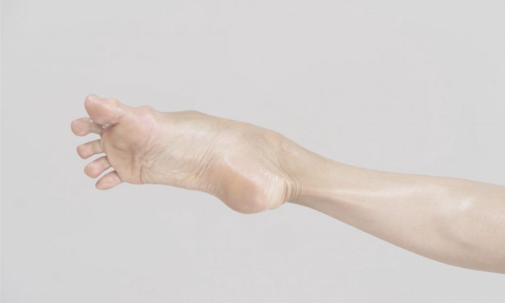 Alba-1913-FEET-Art-Director-Varvara-Frol-Dawid-Zalesky-HIGH-Studio